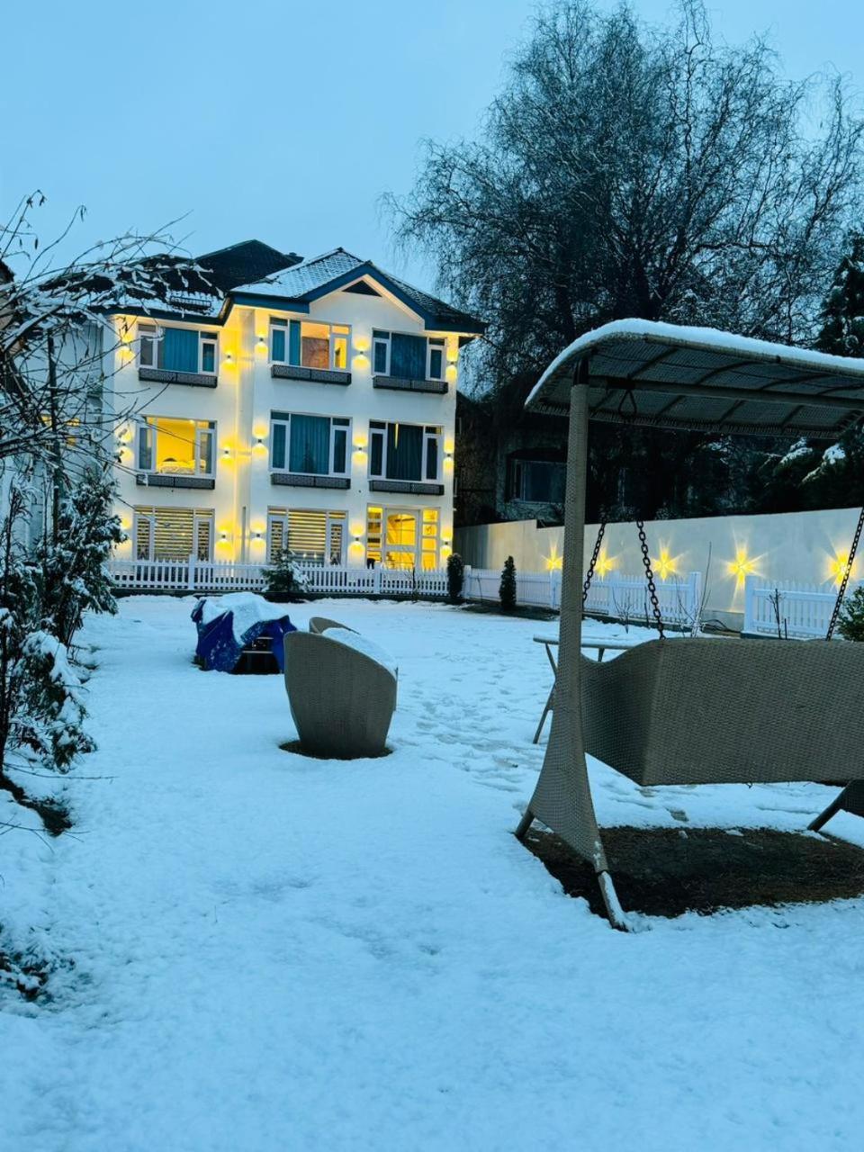 De Elaaf The Luxury Stay Srīnagar Eksteriør bilde