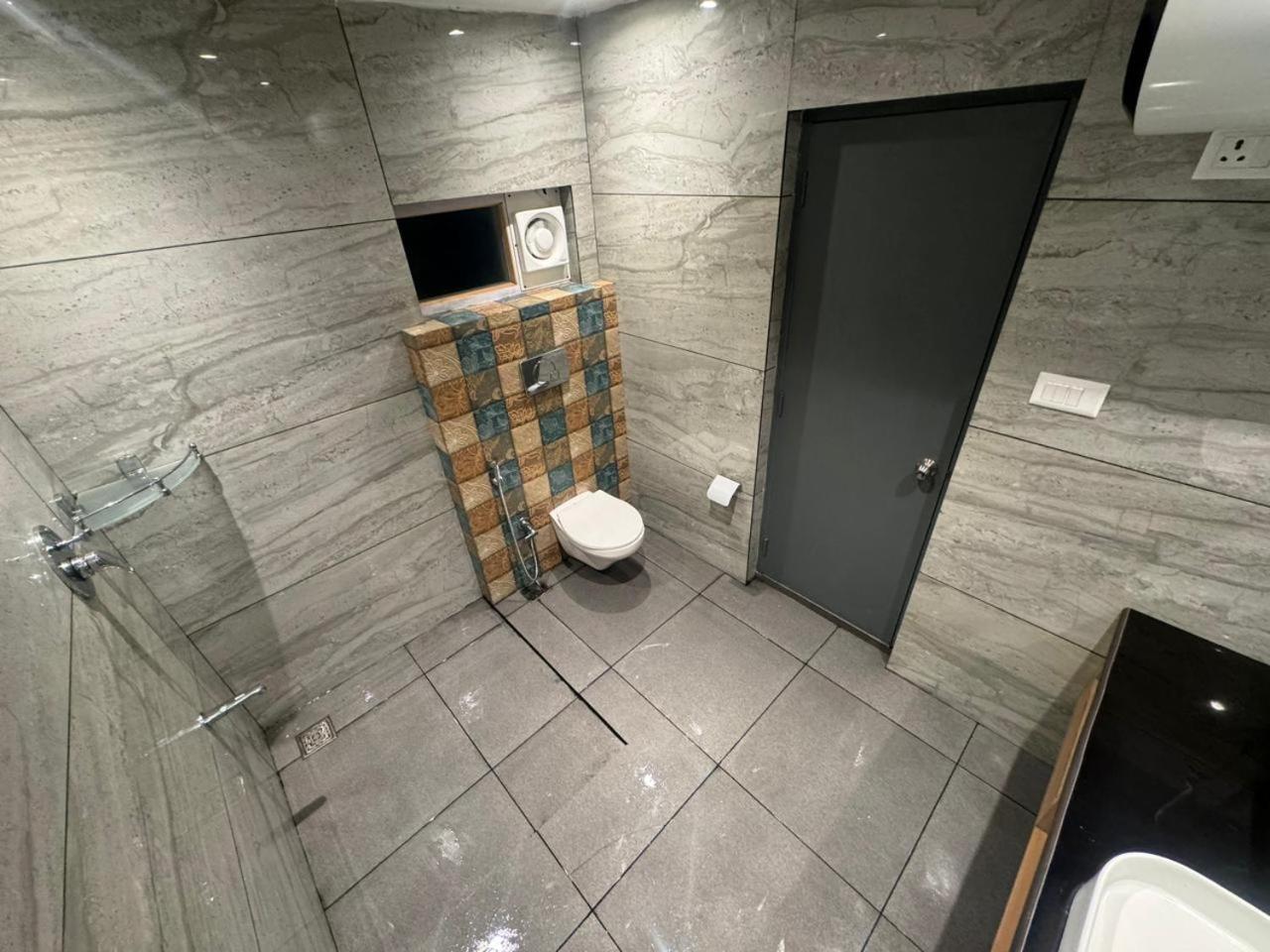 De Elaaf The Luxury Stay Srīnagar Eksteriør bilde